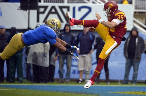 Why It's Great For College Football That The UCLA-USC Rivalry Is Back ...